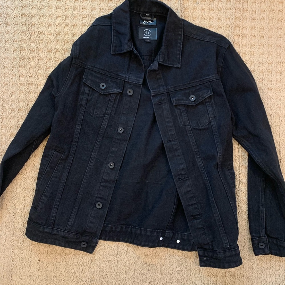 Cotton on Tupac denim jacket